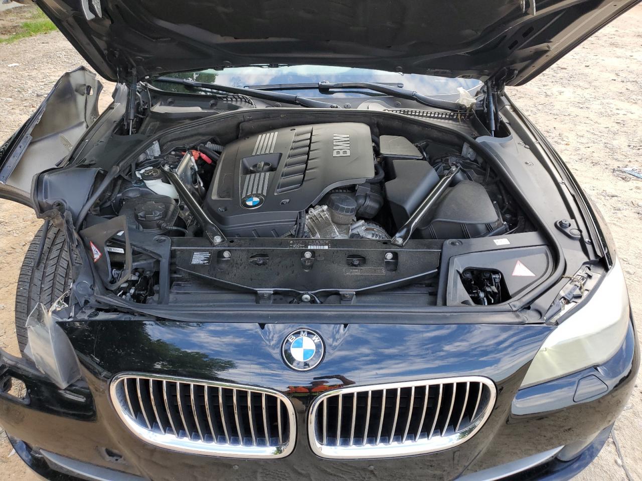 2011 BMW 528 I VIN: WBAFR1C50BDS36864 Lot: 64523055