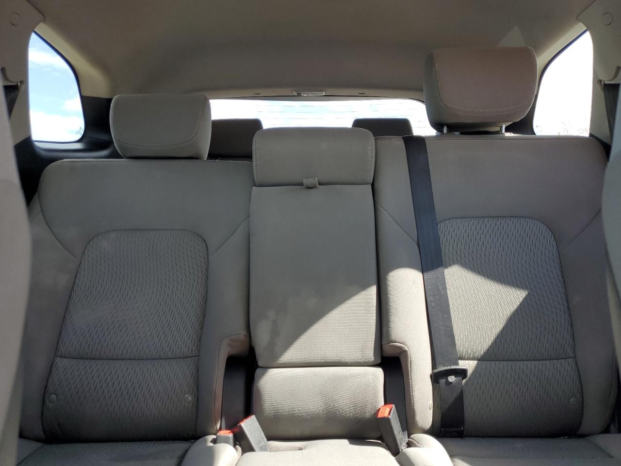 2017 Hyundai Santa Fe Se VIN: KM8SMDHF4HU201056 Lot: 65419505