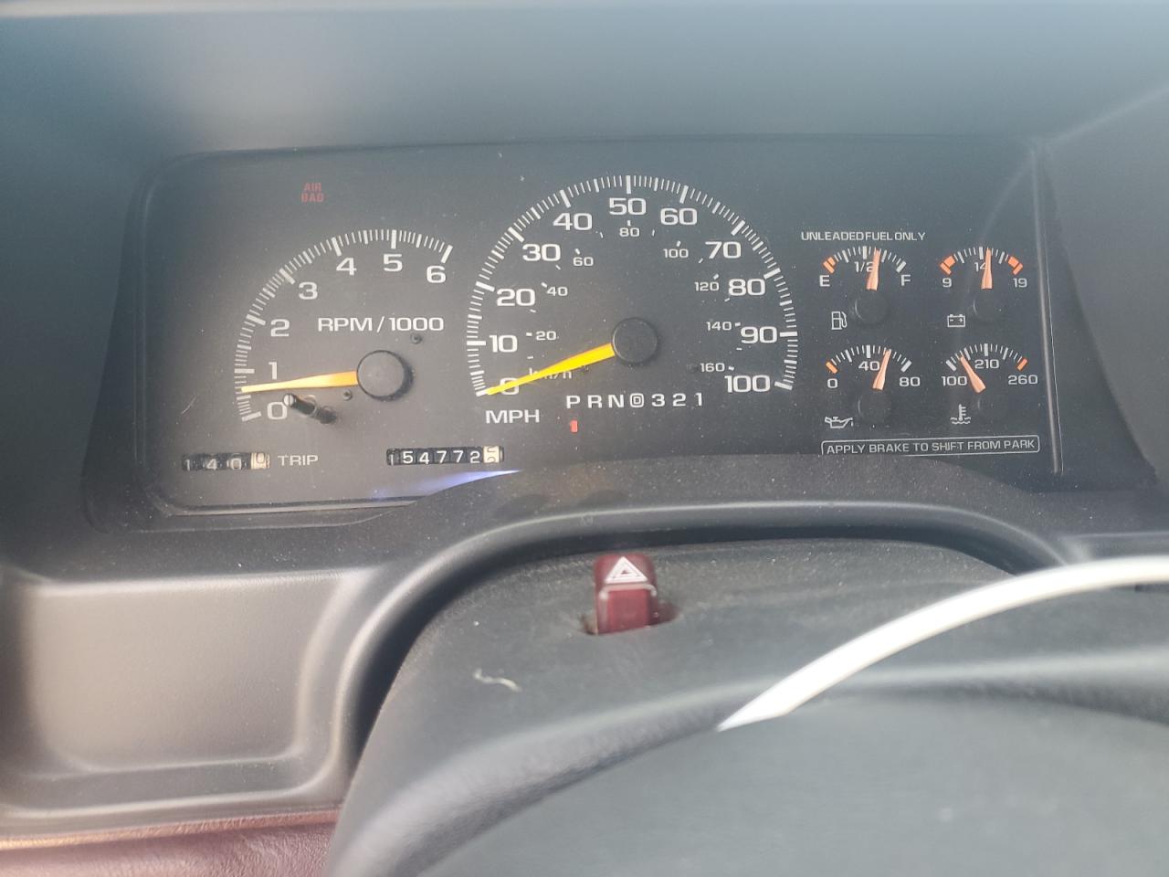 1998 Chevrolet Gmt-400 C1500 VIN: 2GCEC19R9W1260561 Lot: 62952005