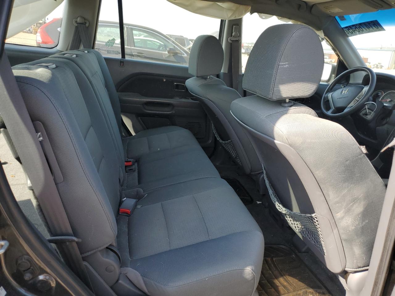 2006 Honda Pilot Lx VIN: 5FNYF281X6B007218 Lot: 61476645