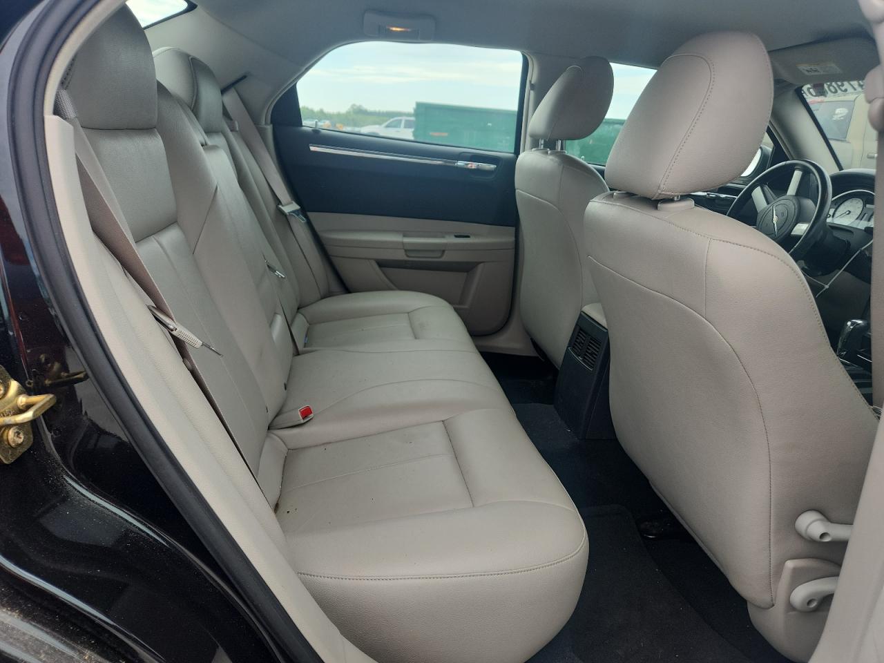 2005 Chrysler 300 Touring VIN: 2C3JA53G35H101502 Lot: 63479885