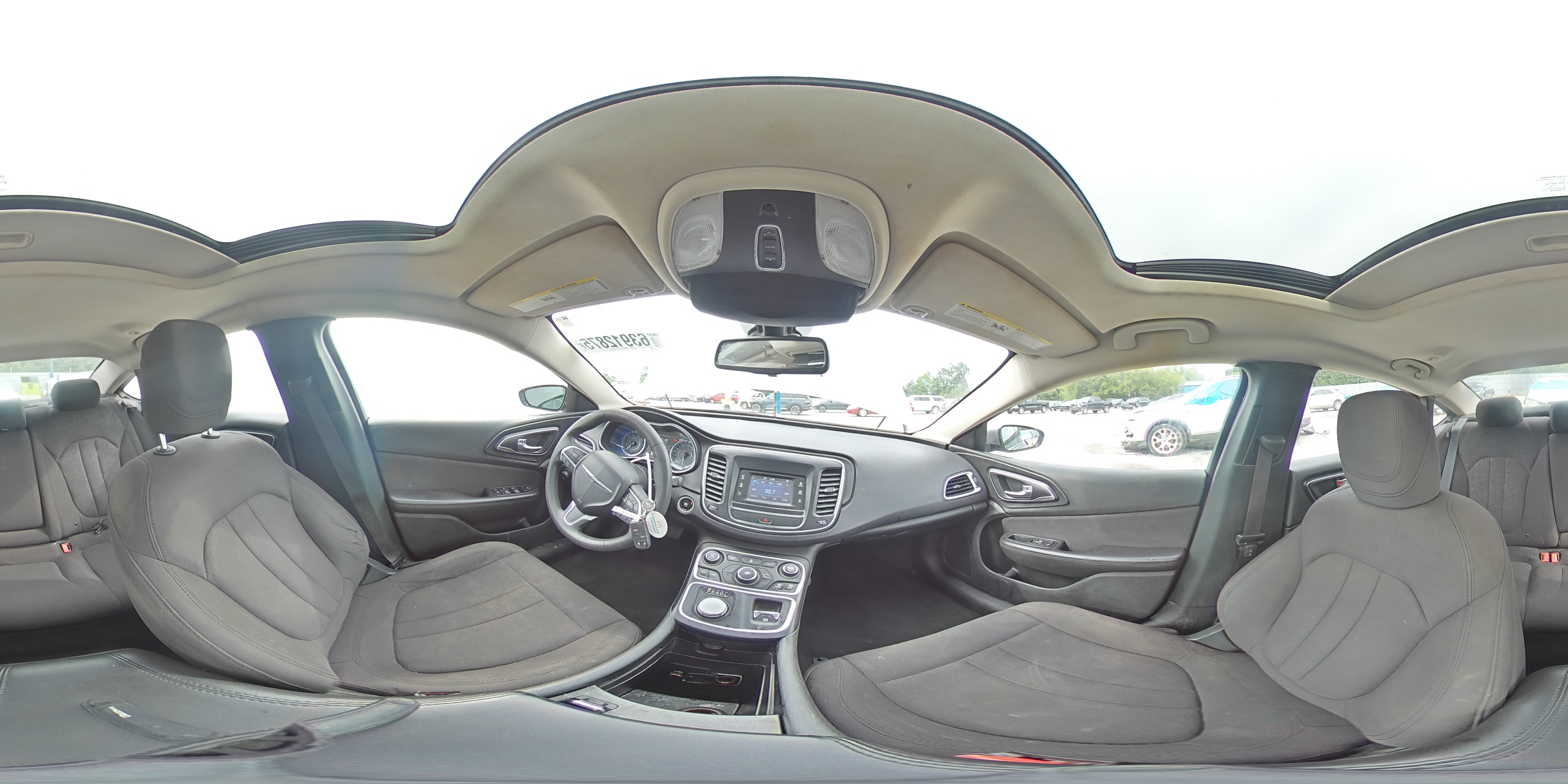 2015 Chrysler 200 Limited VIN: 1C3CCCAB1FN669335 Lot: 63912875