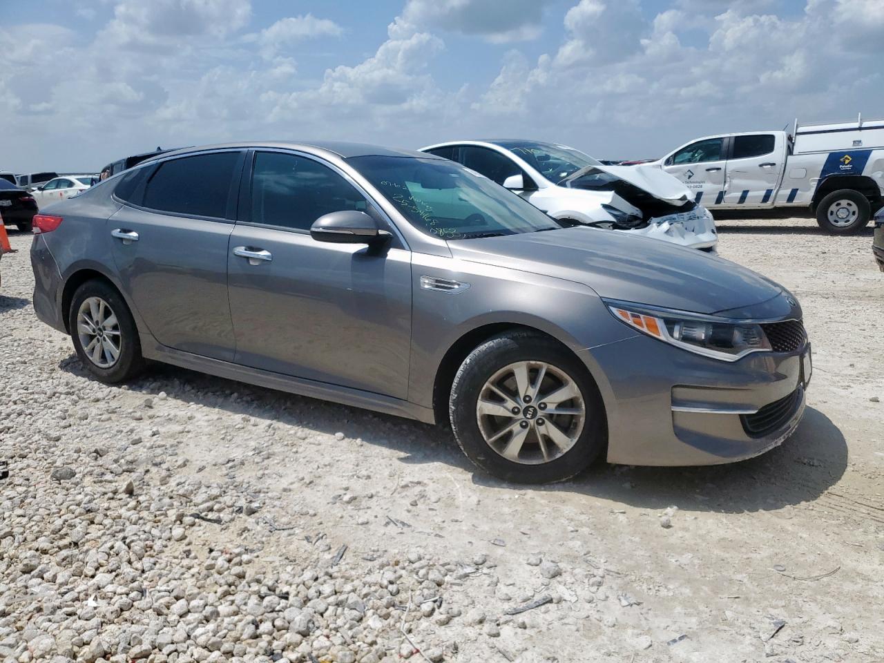 2018 Kia Optima Lx VIN: 5XXGT4L37JG220853 Lot: 64864845