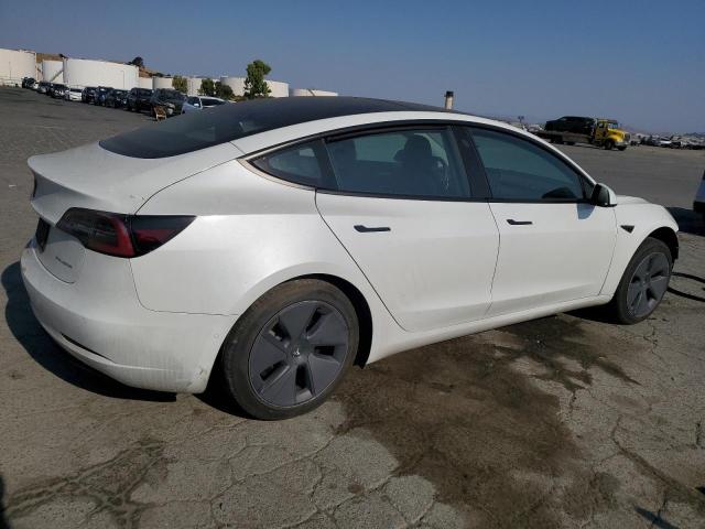  TESLA MODEL 3 2022 Biały