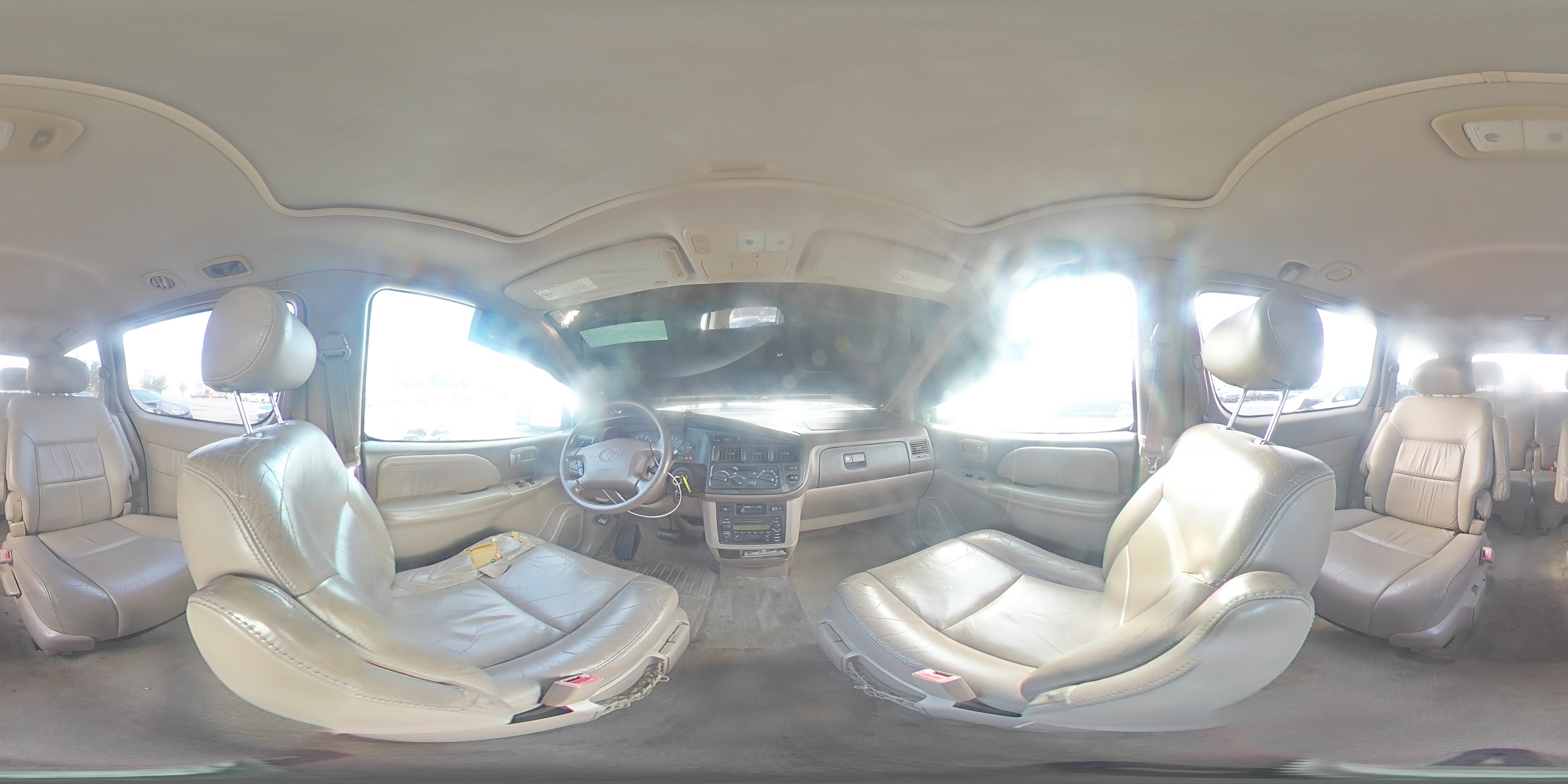 2000 Toyota Sienna Le VIN: 4T3ZF13C7YU188122 Lot: 65561765