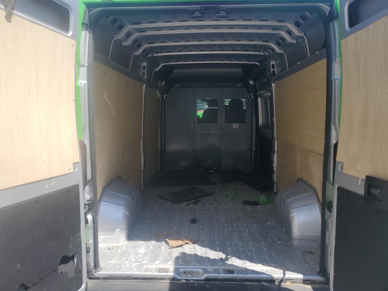 2025 Ram Promaster 2500 2500 High VIN: 3C6LRVDGXSE500675 Lot: 63282915