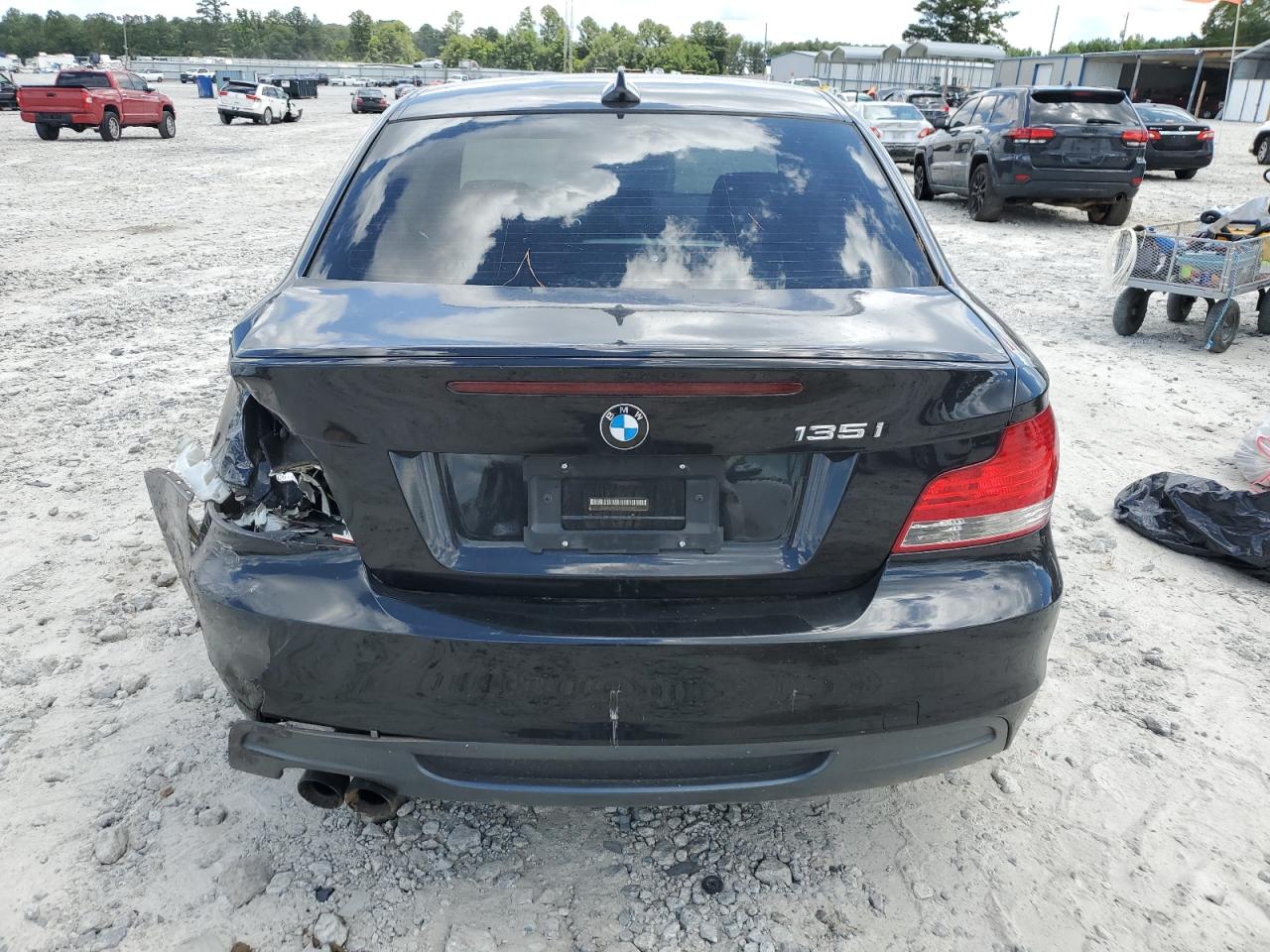 2011 BMW 135 I VIN: WBAUC9C54BVM09982 Lot: 65540125