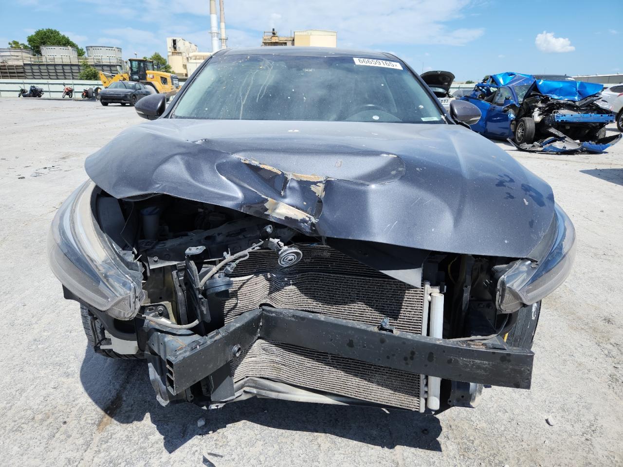 2017 Kia Cadenza Premium VIN: KNALC4J19H5048840 Lot: 66659165