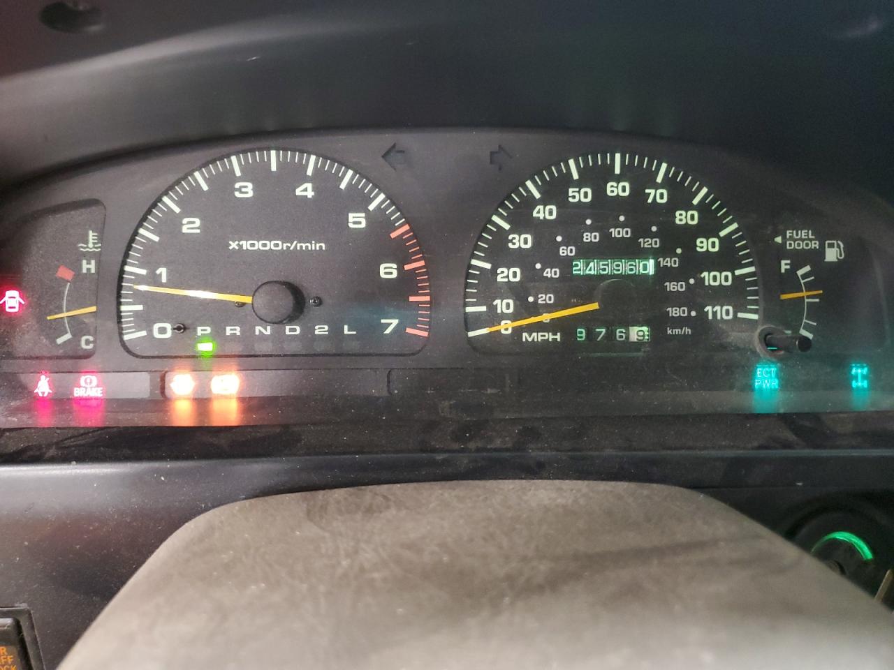 1998 Toyota 4Runner Limited VIN: JT3HN87R2W9007449 Lot: 63662135