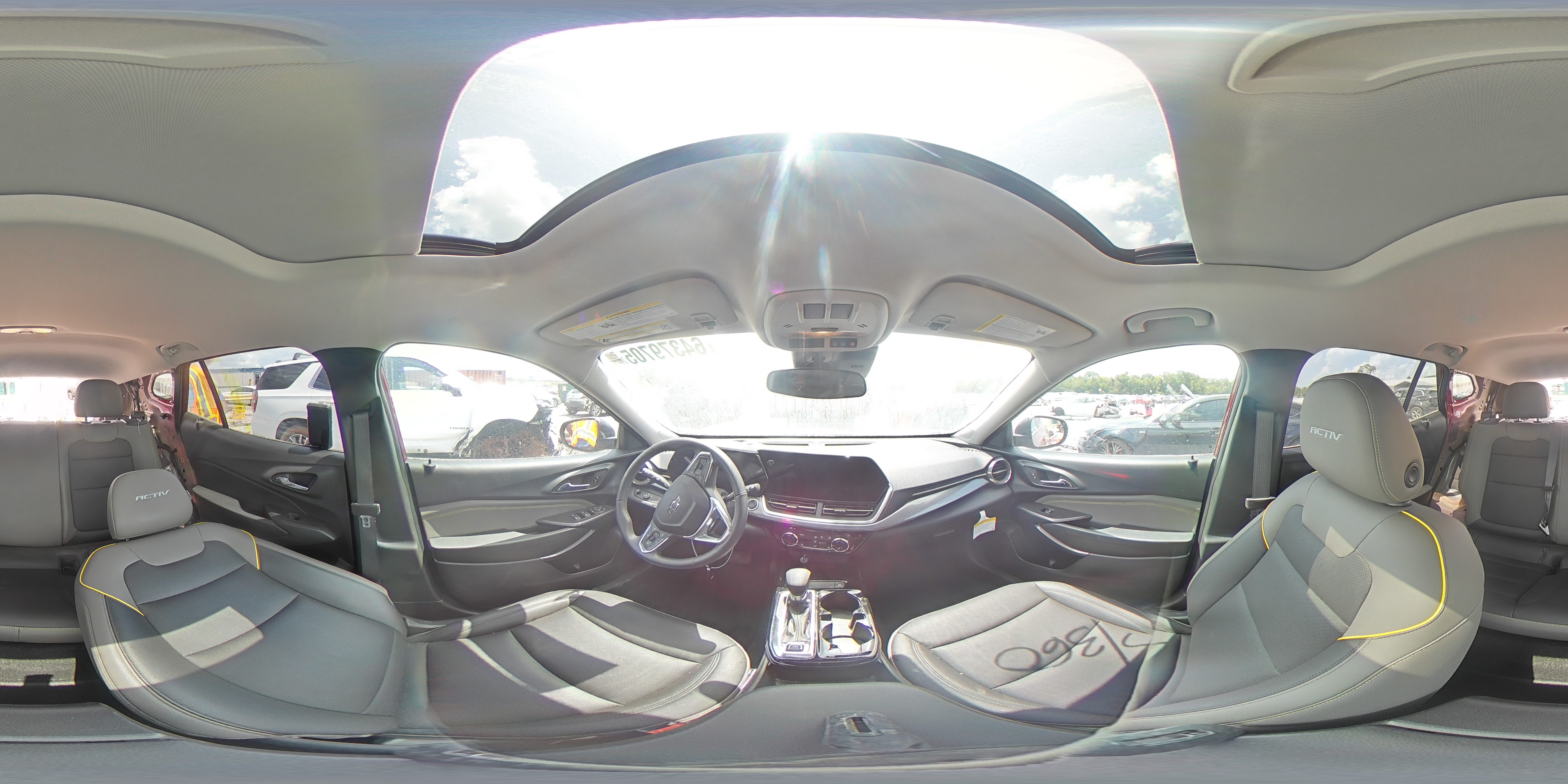 2024 Chevrolet Trax Activ VIN: KL77LKE28RC063657 Lot: 64379705