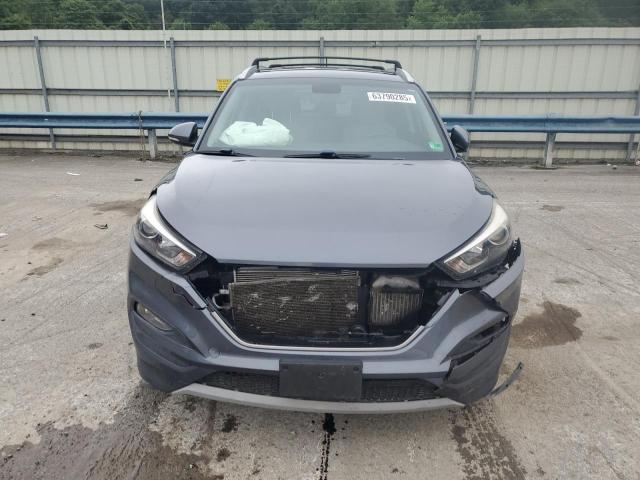  HYUNDAI TUCSON 2017 Серый