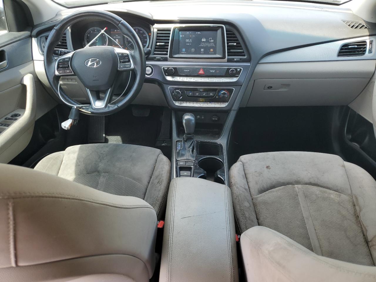 2018 Hyundai Sonata Sport VIN: 5NPE34AF4JH643401 Lot: 62930495