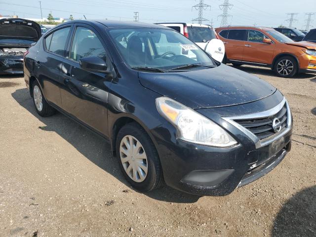Sedans NISSAN VERSA 2016 Czarny