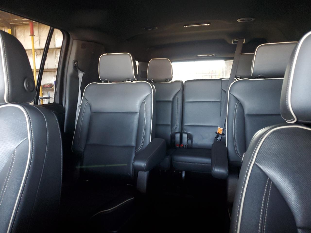 2022 Chevrolet Suburban C1500 Premier VIN: 1GNSCFKD9NR159466 Lot: 65096775