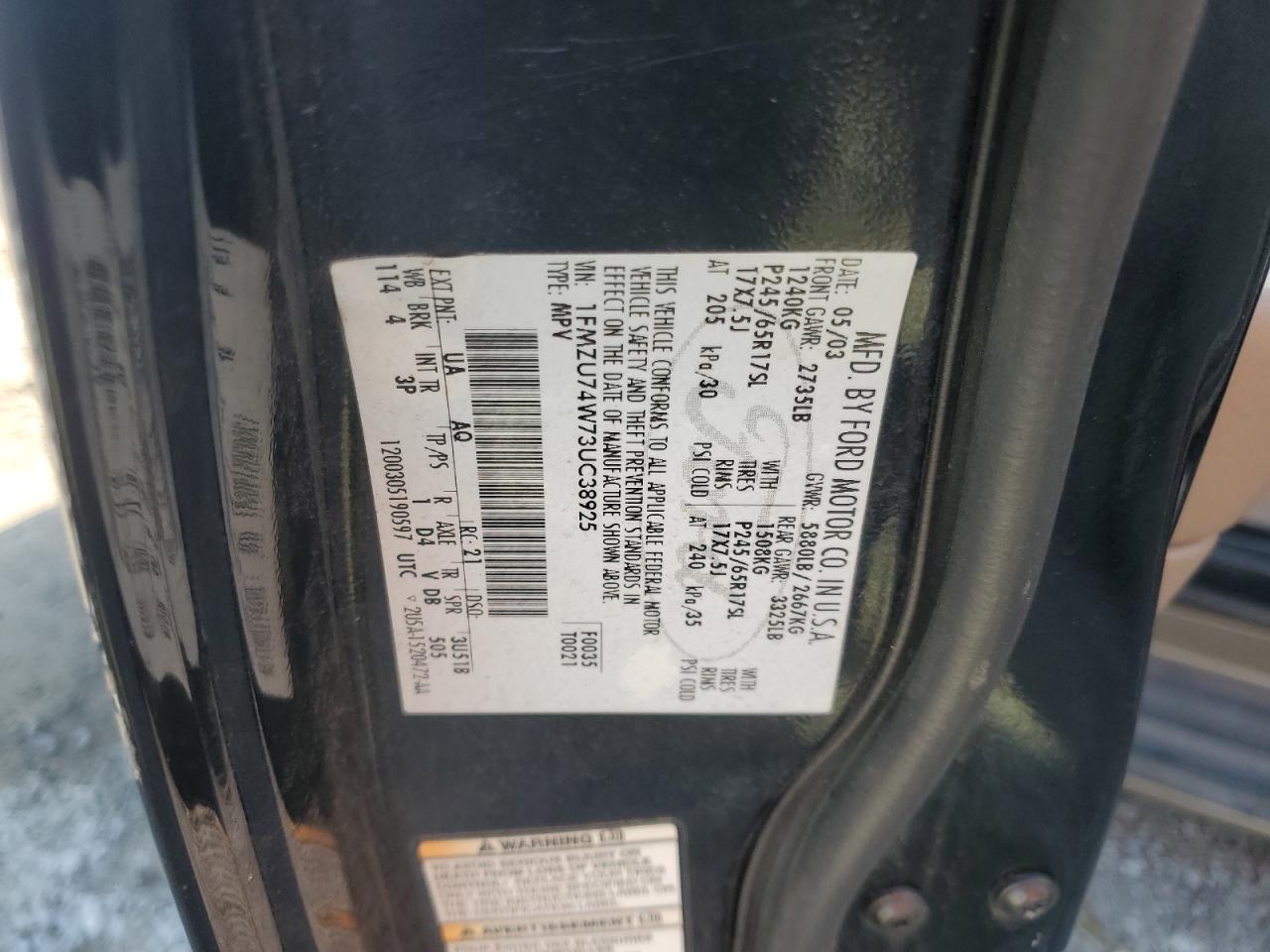 2003 Ford Explorer Eddie Bauer VIN: 1FMZU74W73UC38925 Lot: 65349145