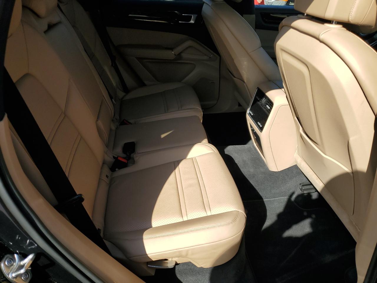 2019 Porsche Cayenne VIN: WP1AA2AY5KDA01706 Lot: 63319885