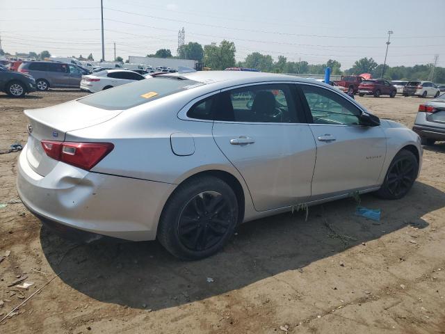  CHEVROLET MALIBU 2018 Srebrny