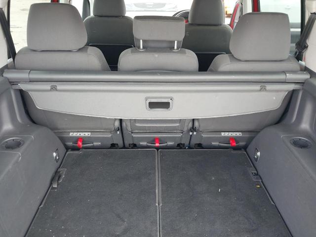 2010 VOLKSWAGEN TOURAN MAT