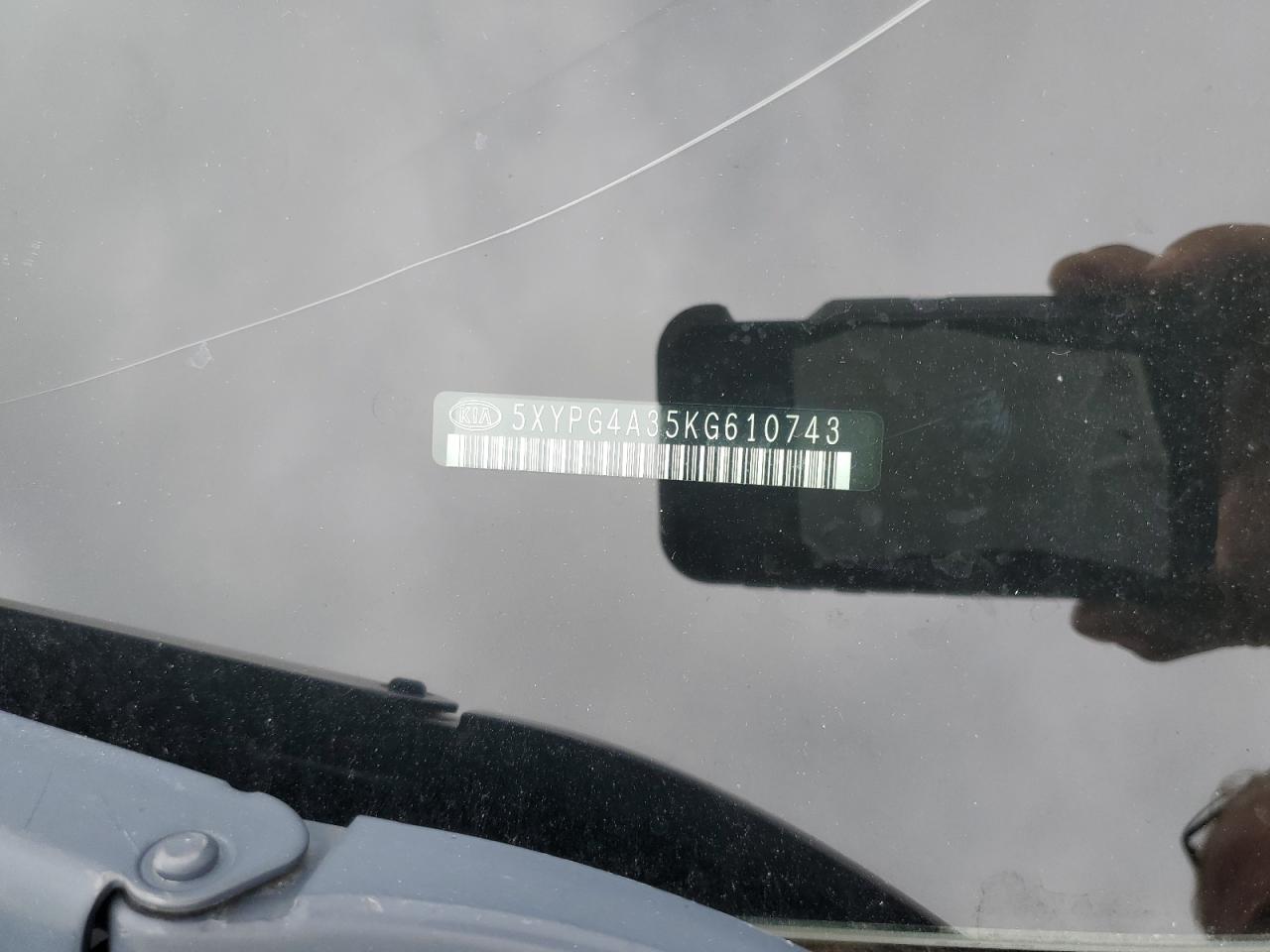 2019 Kia Sorento L VIN: 5XYPG4A35KG610743 Lot: 64807785