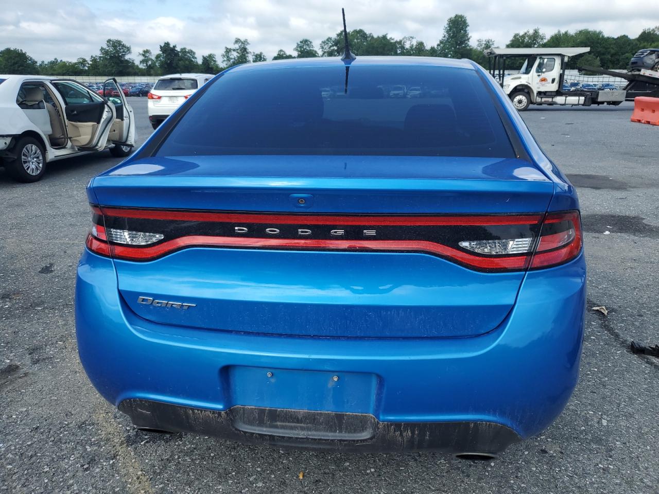 2015 Dodge Dart Sxt VIN: 1C3CDFBB8FD212833 Lot: 64731725