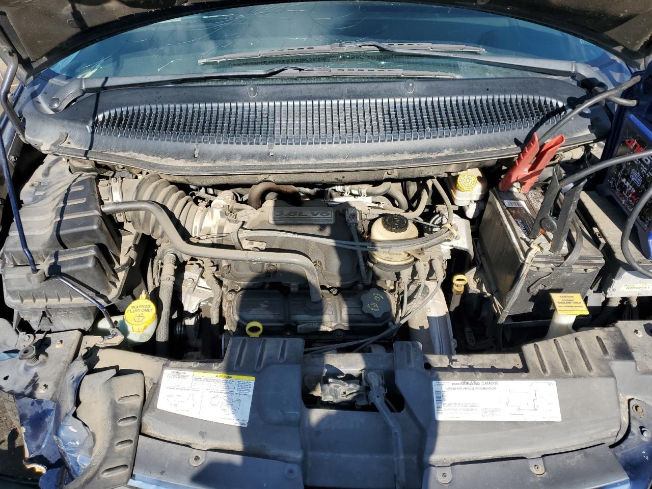 2005 Chrysler Town & Country Touring VIN: 2C4GP54L15R209174 Lot: 63710125