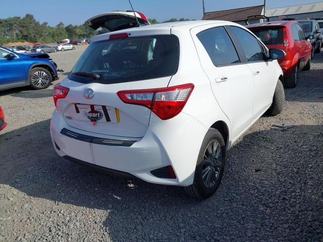 2019 TOYOTA YARIS ICON