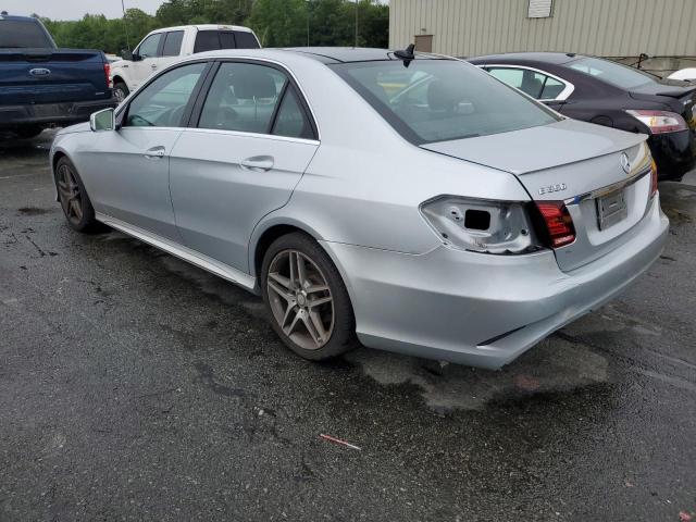 Sedans MERCEDES-BENZ E-CLASS 2014 Srebrny