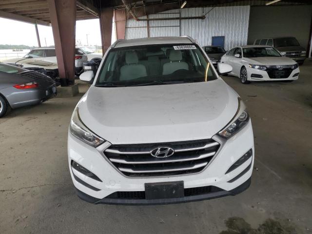  HYUNDAI TUCSON 2018 Белы