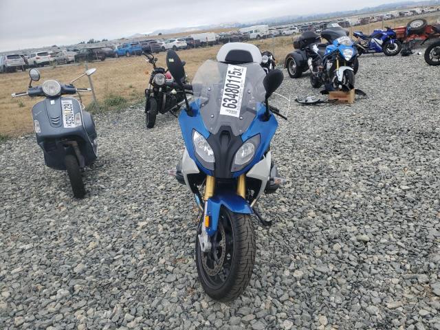  BMW R-SERIES 2016 Два тони