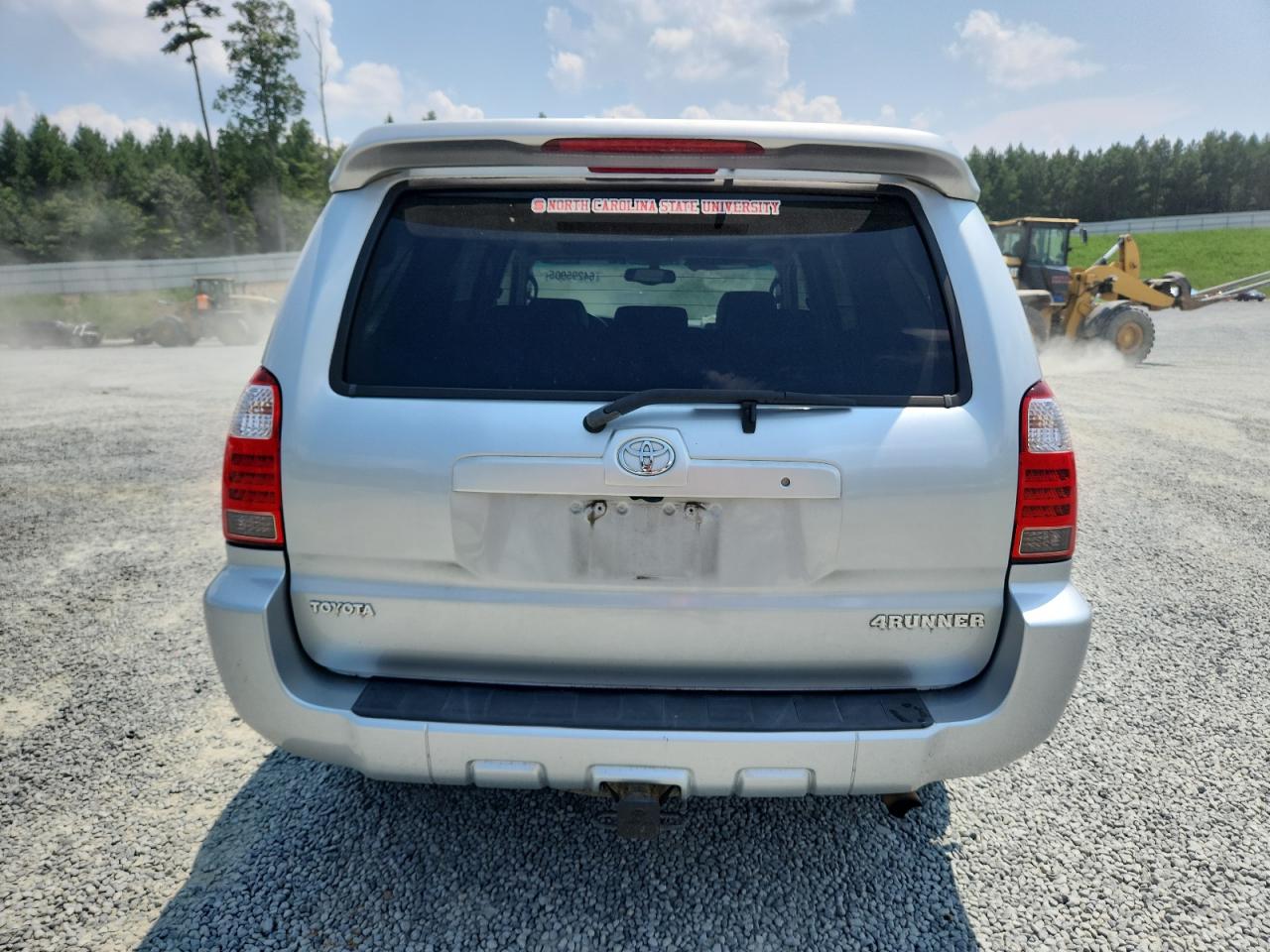 2006 Toyota 4Runner Limited VIN: JTEBU17RX60098031 Lot: 64295905