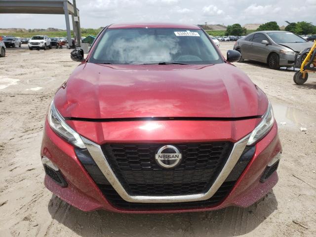  NISSAN ALTIMA 2019 Красный