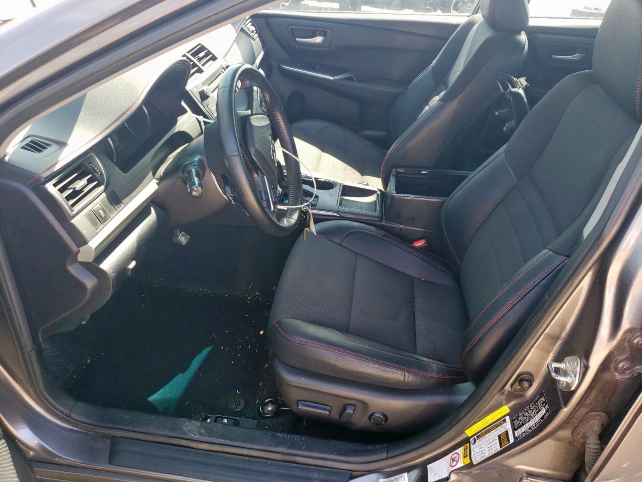 4t1bf1fk9gu541293 4T1BF1FK9GU541293 2016 Toyota Camry Le