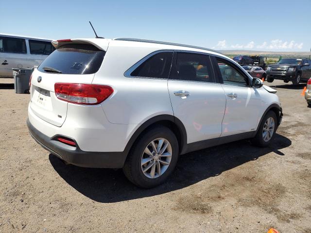 Паркетники KIA SORENTO 2017 Белы