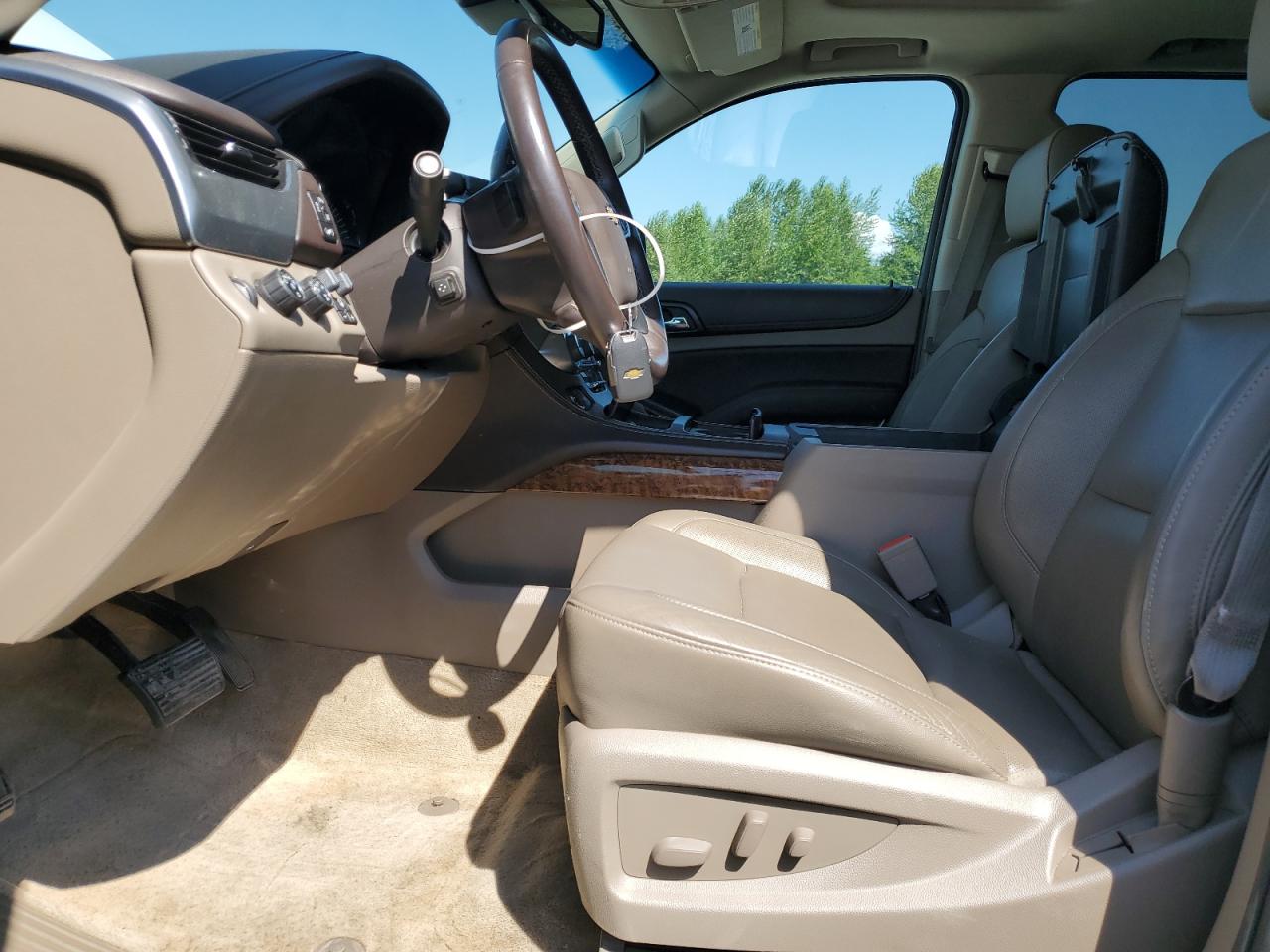 1gnskkkc2fr134865 1GNSKKKC2FR134865 2015 Chevrolet Suburban K1500 Ltz