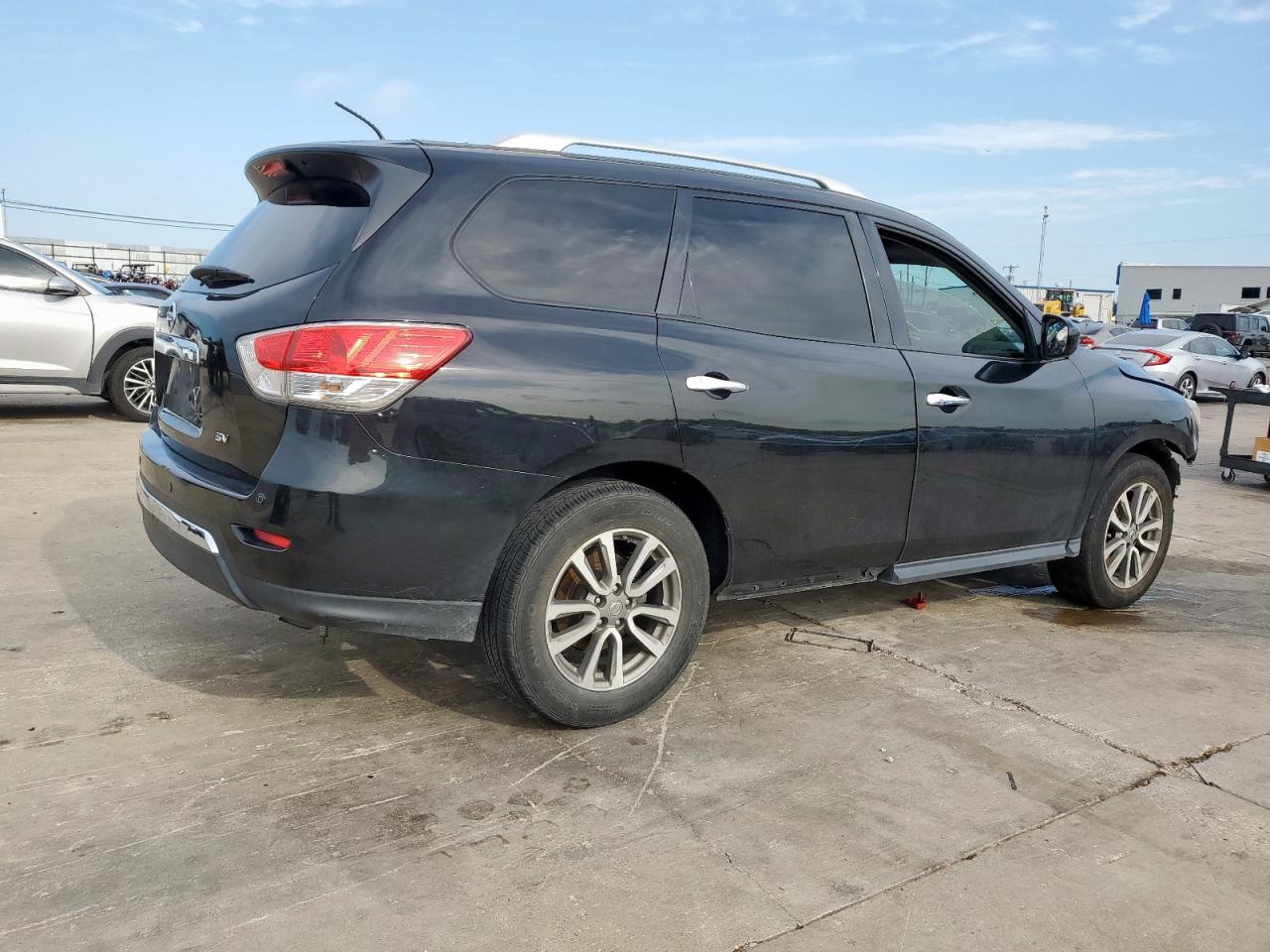 2016 Nissan Pathfinder S VIN: 5N1AR2MN7GC661332 Lot: 61206675