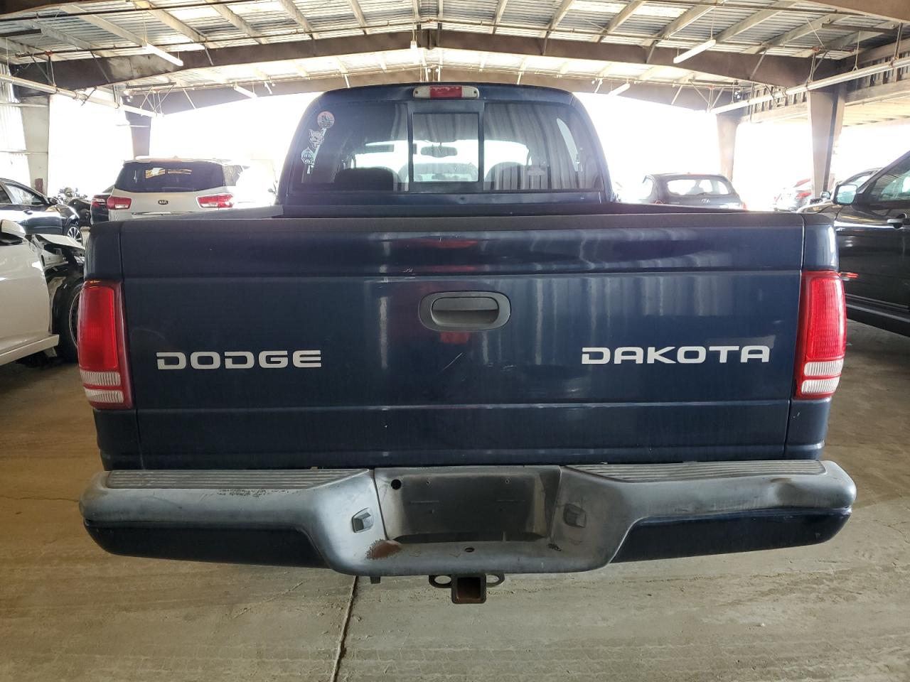 2003 Dodge Dakota Quad Sport VIN: 1D7HG38N03S288682 Lot: 64330595
