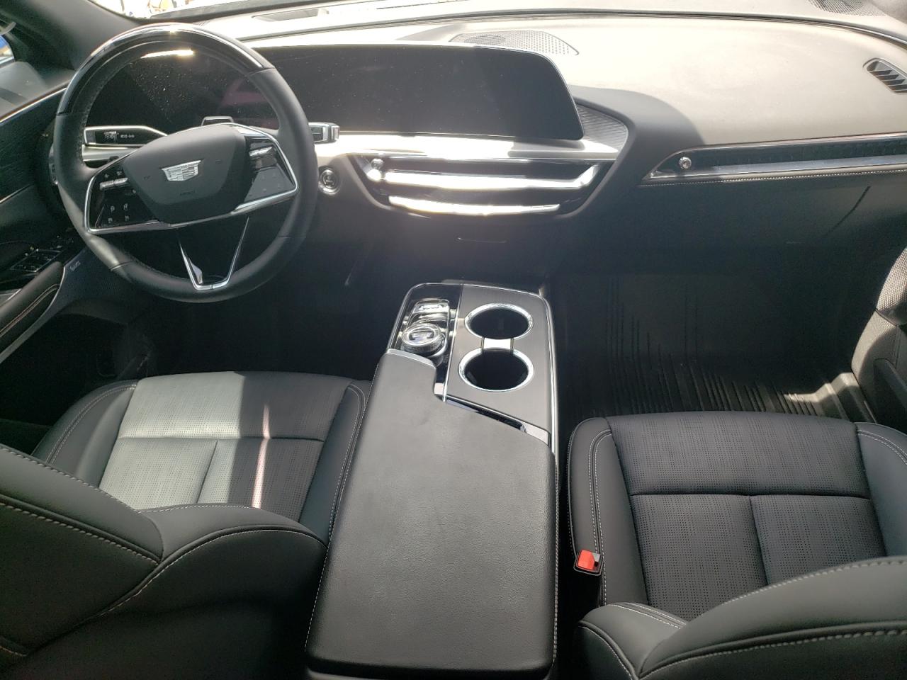 2024 Cadillac Lyriq Luxury VIN: 1GYKPRRK9RZ139947 Lot: 64444555