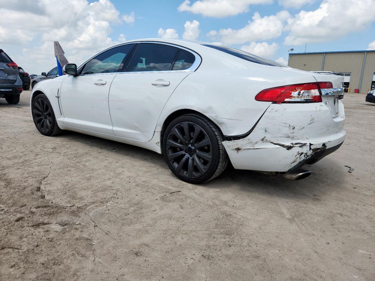 2011 Jaguar Xf VIN: SAJWA0FB4BLS01418 Lot: 65018205