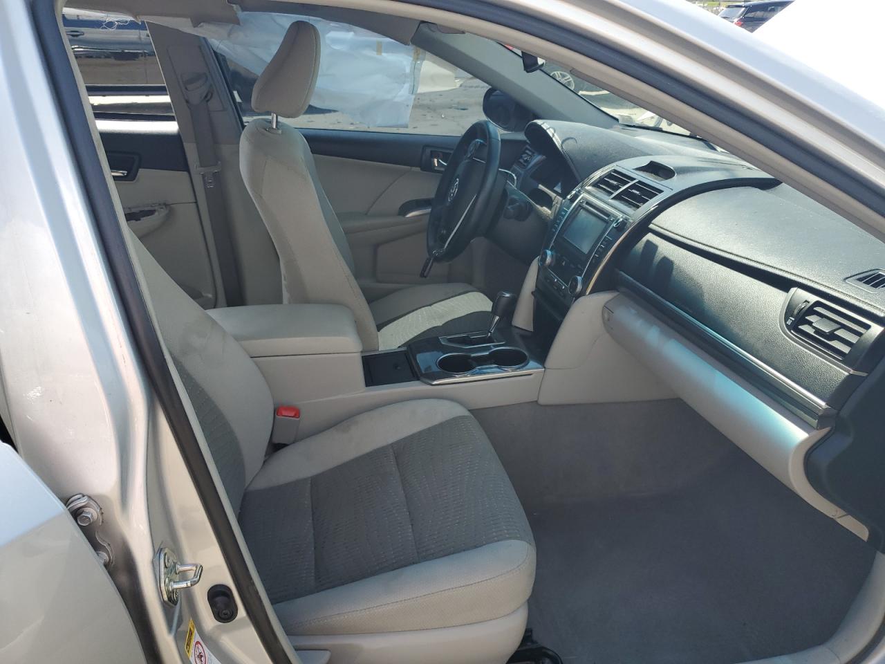 2014 Toyota Camry Hybrid VIN: 4T1BD1FK1EU117738 Lot: 65045625