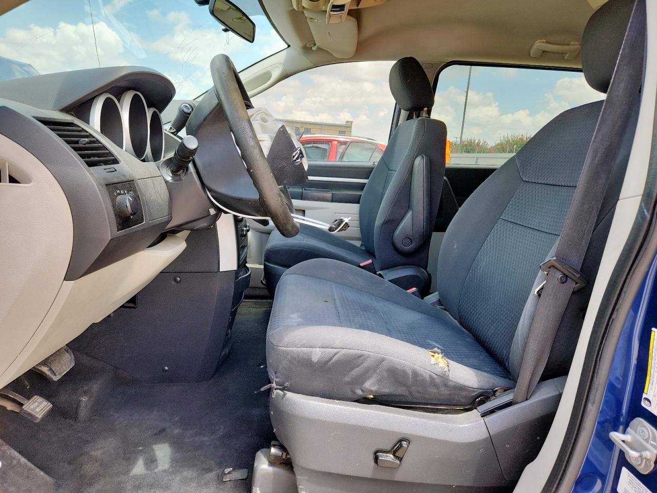 2010 Dodge Grand Caravan Se VIN: 2D4RN4DE8AR218350 Lot: 64327375
