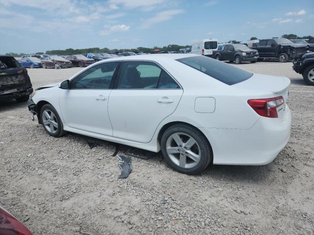  TOYOTA CAMRY 2014 Белы