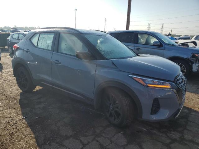  NISSAN KICKS 2024 Gray