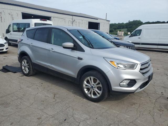 Parquets FORD ESCAPE 2017 Srebrny