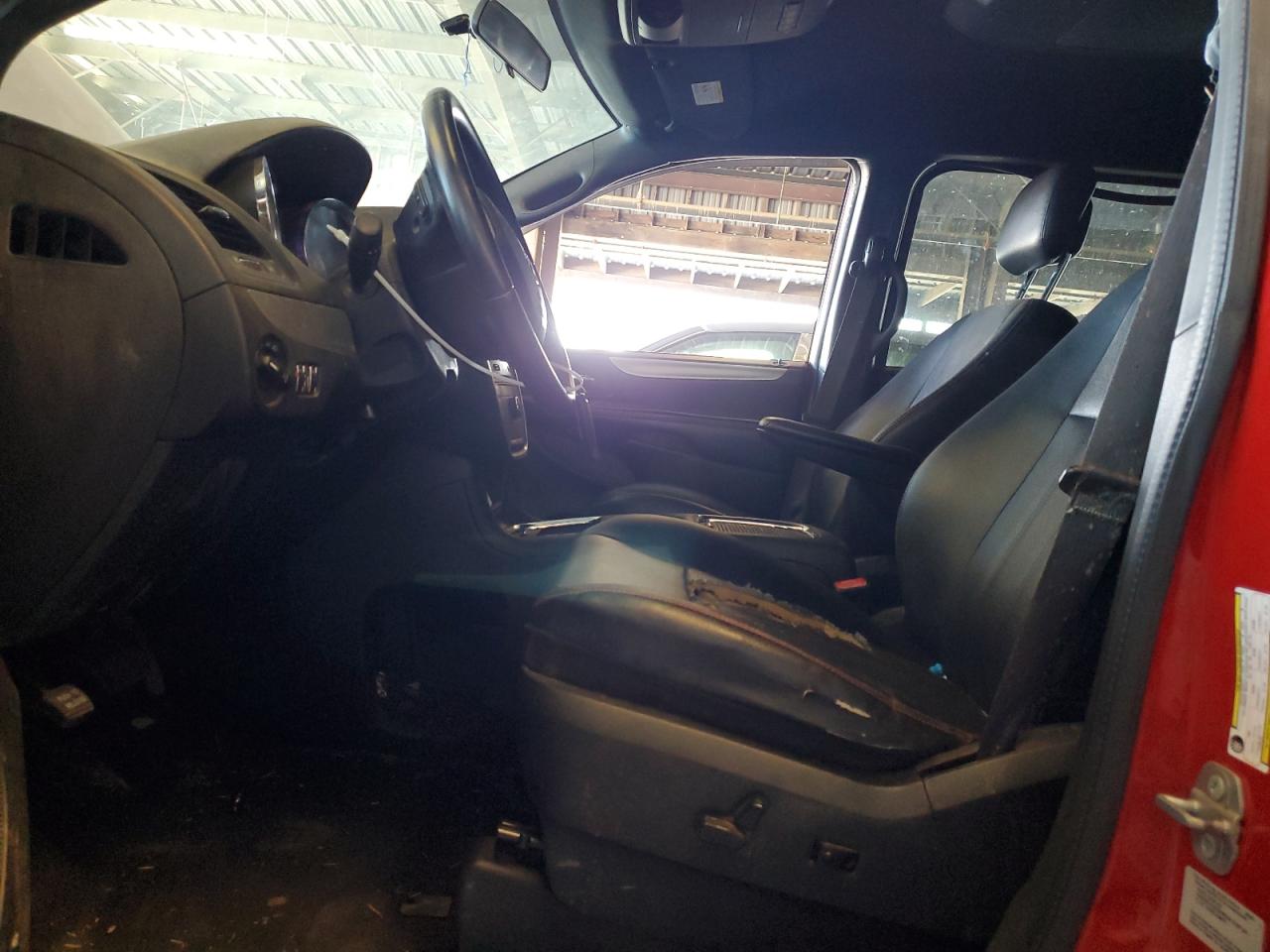 2015 Dodge Grand Caravan R/T VIN: 2C4RDGEG9FR579563 Lot: 64879825
