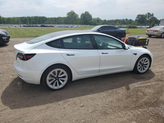  TESLA MODEL 3 2021 Biały