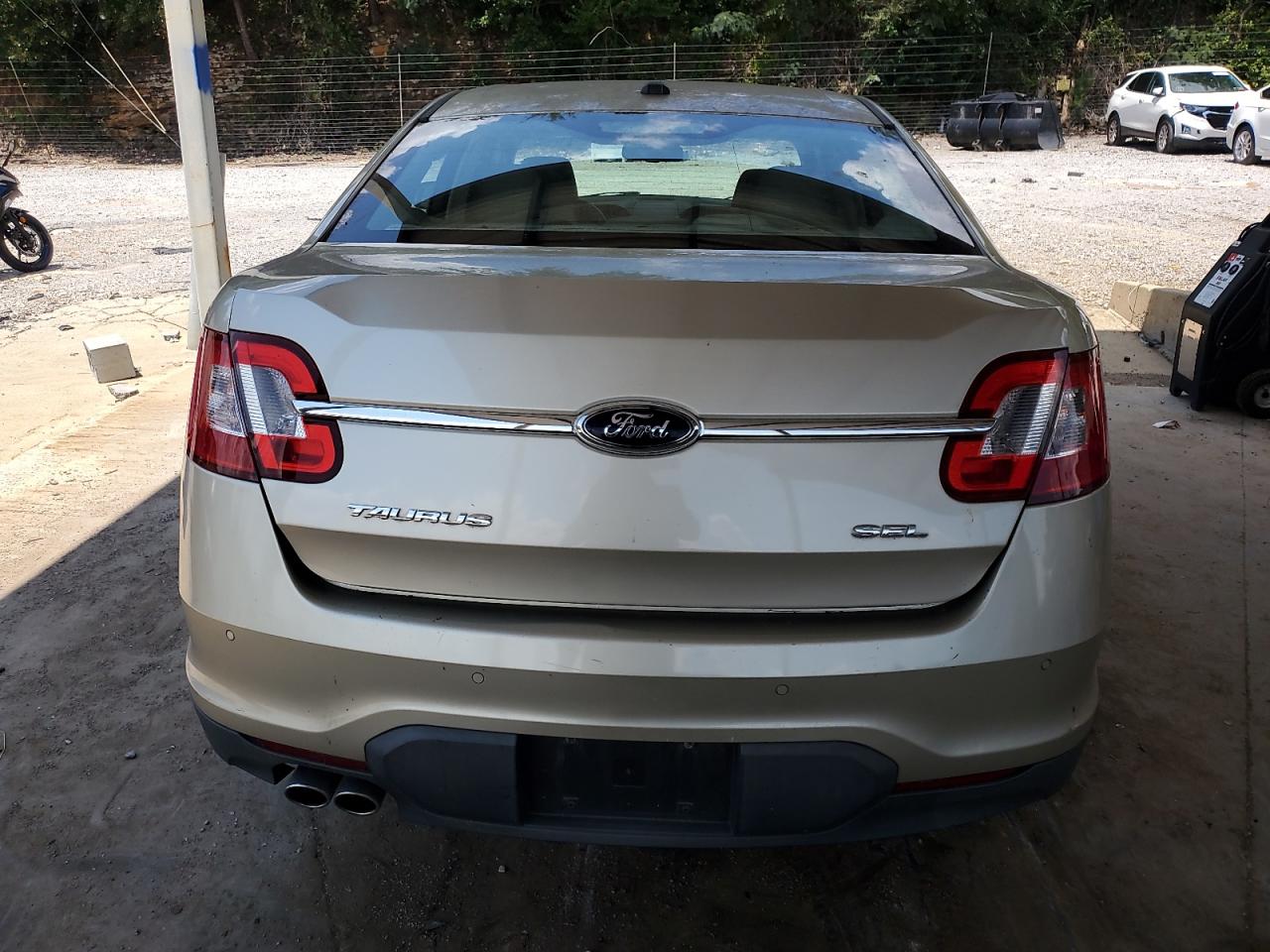 2010 Ford Taurus Sel VIN: 1FAHP2EW8AG105651 Lot: 63783145