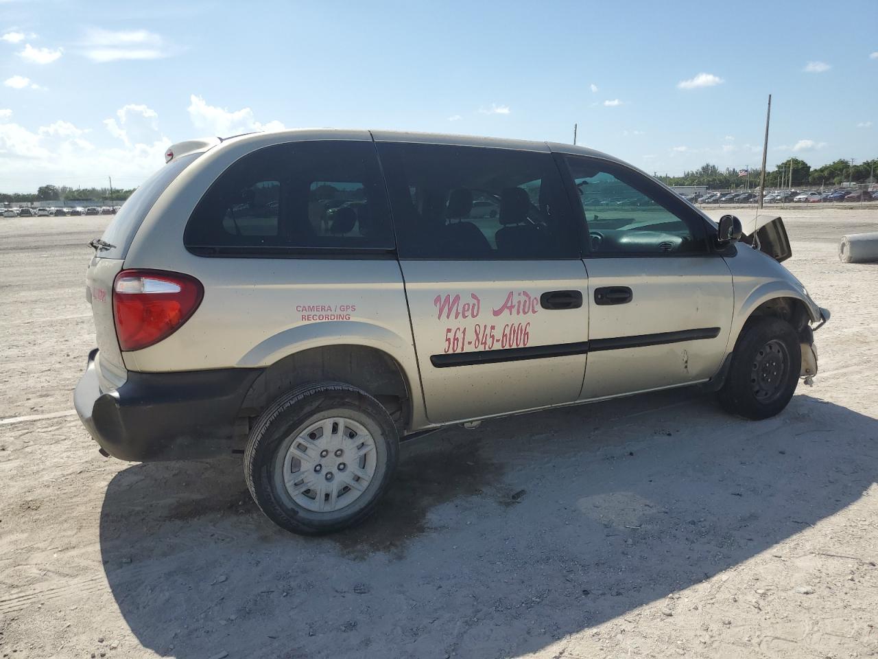 2006 Dodge Caravan Se gold null gas 1D4GP25B16B582111 photo #4