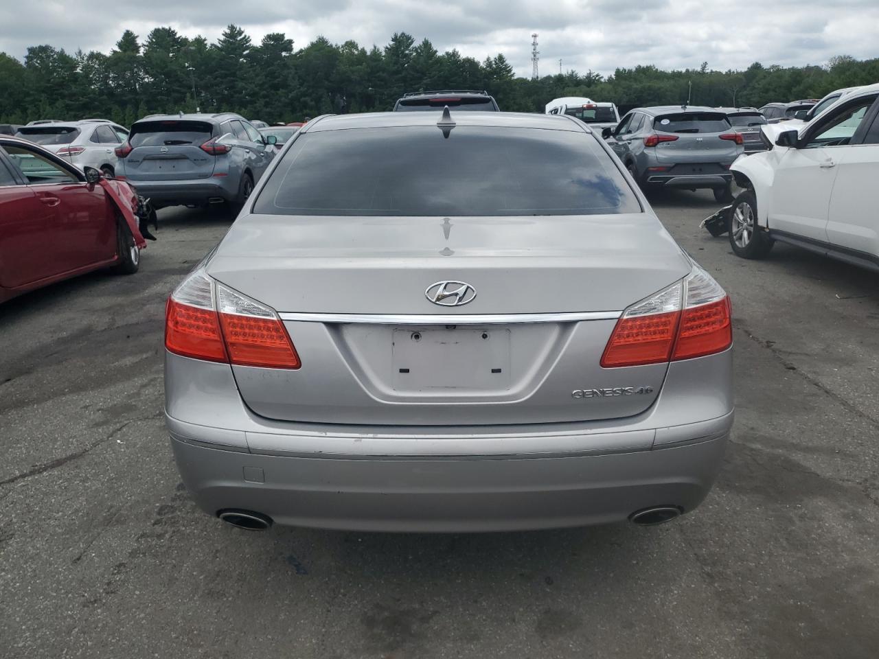 2010 Hyundai Genesis 4.6L VIN: KMHGC4DFXAU105856 Lot: 63817705