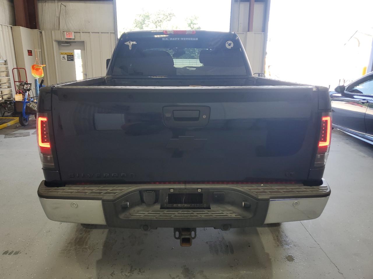 2011 Chevrolet Silverado K1500 Lt VIN: 3GCPKSE31BG200570 Lot: 64803705