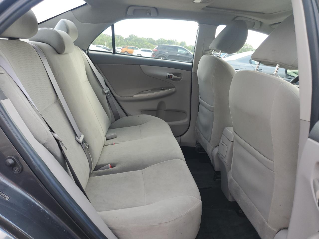 2010 Toyota Corolla Base VIN: 2T1BU4EE3AC391399 Lot: 64245375